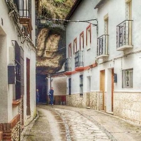 Vivienda Rural Los Tajos De Setenil Setenil De Las Bodegas Dış mekan fotoğraf