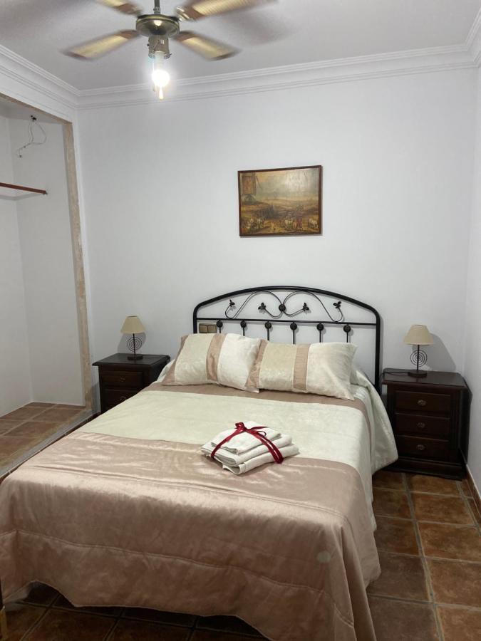 Vivienda Rural Los Tajos De Setenil Setenil De Las Bodegas Dış mekan fotoğraf