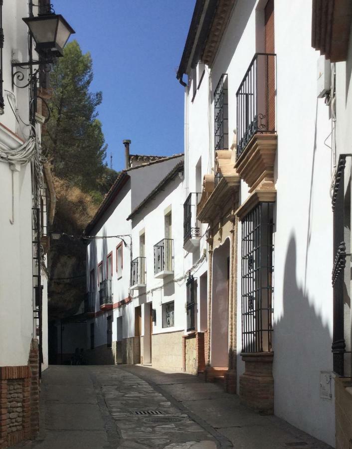 Vivienda Rural Los Tajos De Setenil Setenil De Las Bodegas Dış mekan fotoğraf