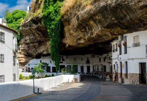 Vivienda Rural Los Tajos De Setenil Setenil De Las Bodegas Dış mekan fotoğraf